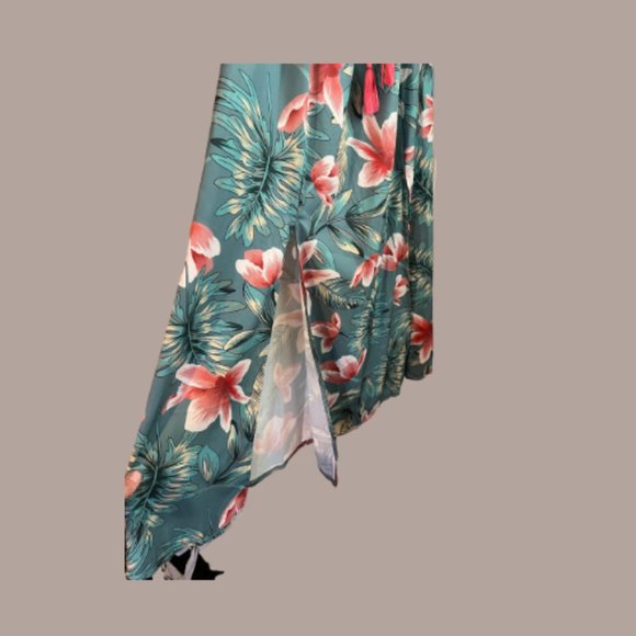 Boho Beach Hut Maxi Dress - Picture 3 of 4